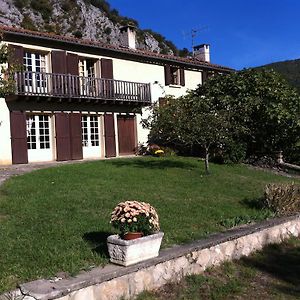 Vila Grande Maison Familiale Foix Exterior photo