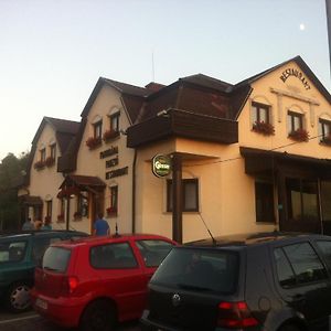 Bed and Breakfast Panorama Panzio Tatabánya Exterior photo