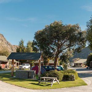 Hotel Queenstown Top 10 Holiday Park Exterior photo