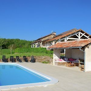 Vila Disabled-Accessible Gite With Heated Pool Roussines Exterior photo