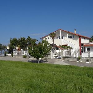 Villa Tikozidis Nea Iraklia Exterior photo