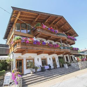 Hotel Metzgerwirt Fieberbrunn Exterior photo