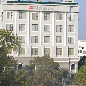 Hotel The Legend Allāhābād Junction Exterior photo