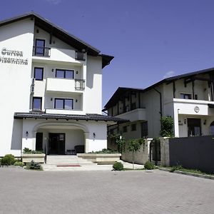 Hotel Curtea Bizantina Sučava Exterior photo
