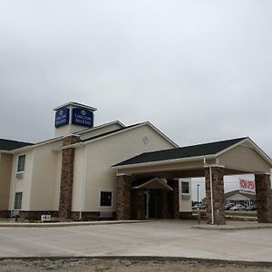 Cobblestone Hotel & Suites - Newton Exterior photo