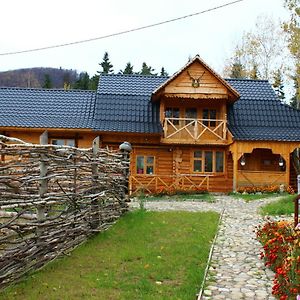 Hotel Skhovanka Dovbusha Mihove Exterior photo