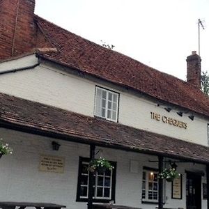 The Chequers Inn Amersham Exterior photo