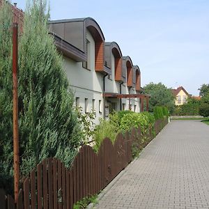 Hotel Pension U Labe Hradec Králové Exterior photo