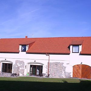 Hotel Statek Malčany Cim Exterior photo