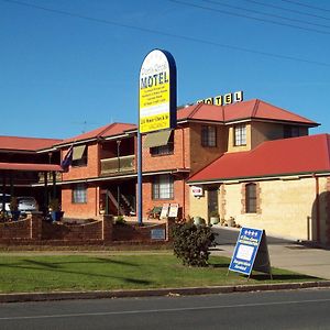 Poet'S Recall Motel Gundagai Exterior photo