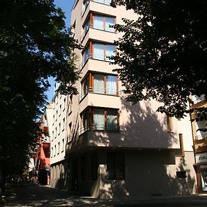 Lazensky Hotel Park Poděbrady Exterior photo