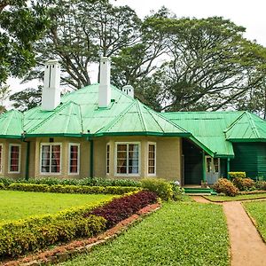 Vila Royal Majesty Bungalow Hatton Exterior photo