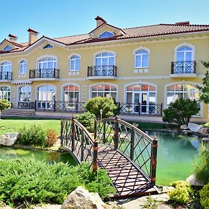 Hotel Villa Venice Vinnycja Exterior photo