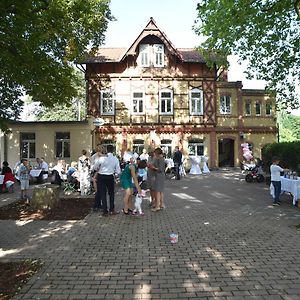 Motel Pension Galgenbergblick Halle  Exterior photo