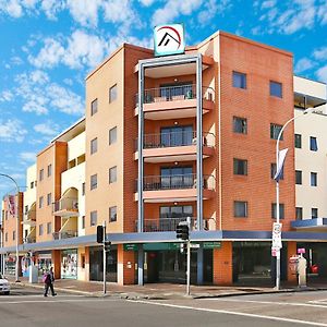 Aparthotel Boulevard On Beaumont Newcastle Exterior photo