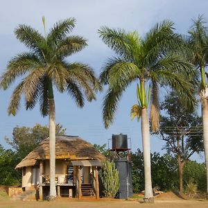 Living Waters Resort Jinja Exterior photo