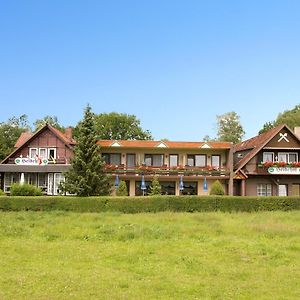 Land-Gut-Hotel Landhaus Heidehof Clenze Exterior photo