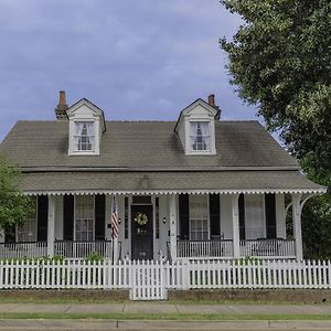 Bed and Breakfast Riverboat Bed & Breakfast Natchez Exterior photo