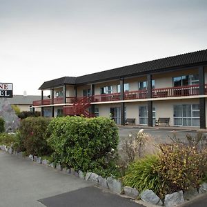 Alpine Motel Oamaru Exterior photo