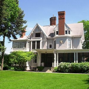 Bed and Breakfast Alexander Mansion Bed & Breakfast Winona Exterior photo