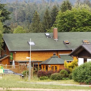 Ferienhaus-Hotel "Zur Gruenen Oase" Adelmannsfelden Exterior photo