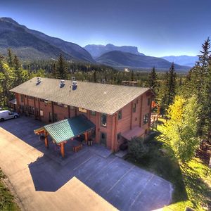 Overlander Mountain Lodge Hinton Exterior photo