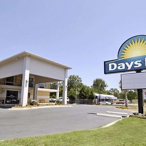 Days Inn Cheraw Exterior photo