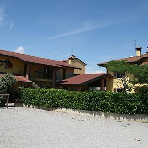 Vila Agriturismo Lis Rosis Medea Exterior photo