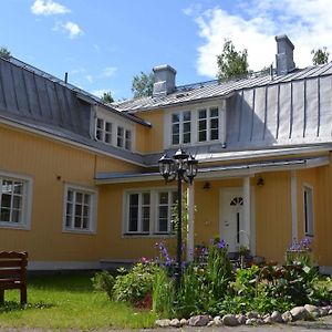 Aparthotel Salpalinjan Hovi Lappeenranta Exterior photo