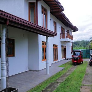 Hotel Mount River View Kandy Exterior photo