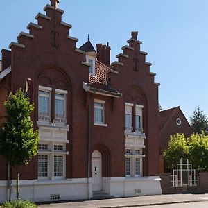 Logis - Belle Hotel, Lille-Ouest Bailleul  Exterior photo