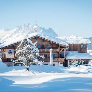 Hotel Chalets Grosslehen Fieberbrunn Exterior photo