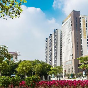 Jianghai Country Garden Phoenix Hotel Ťiang-men Exterior photo