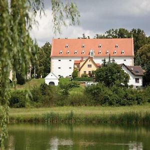 Hotel Schuettkasten Geras Exterior photo