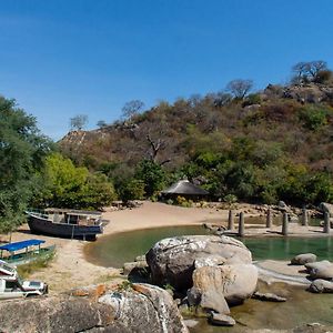 Mufasa Eco Lodge Monkey Bay Exterior photo