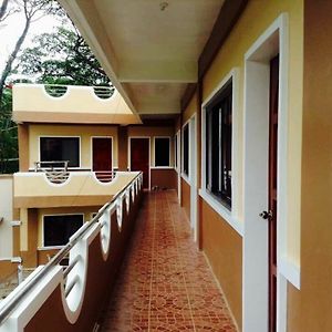 Casa Jem Residence Puerto Galera Exterior photo