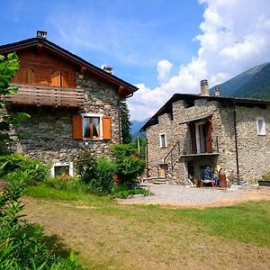 Vila Casa San Martino Teglio Exterior photo