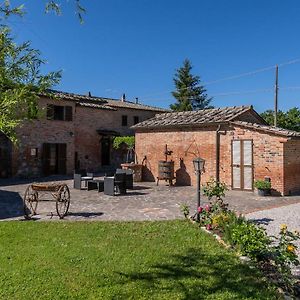 Bed and Breakfast Borgo Terrosi Sinalunga Exterior photo