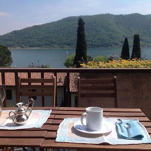 Vila Terrazza Sul Lago Di Iseo Sarnico Exterior photo