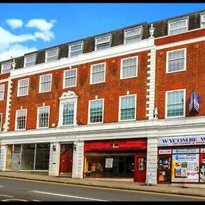 Hotel Dralda House 24-28 Crendon Street High Wycombe Exterior photo