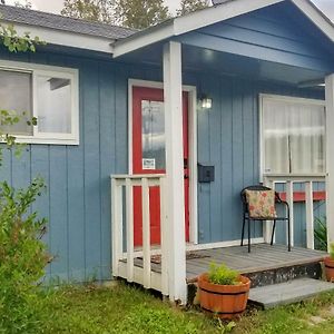 Cloud Nine Cottage Big Lake Exterior photo