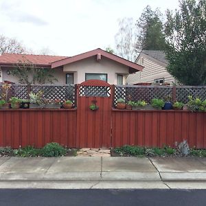 Apartmán Best Of Davis - For You And Your Pet! Exterior photo