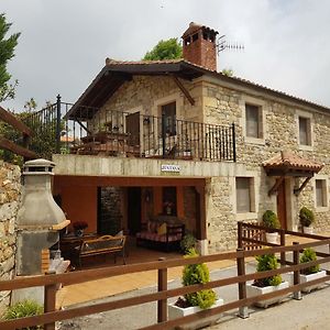 Vila Casa Rural Juntana Abionzo Exterior photo