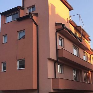 Apartmán Central House Blagoevgrad Exterior photo