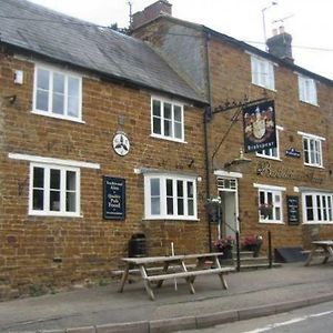 Bed and Breakfast Bartholomew Arms Maidford Exterior photo