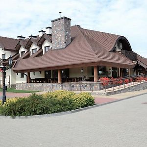 Hotel Zajazd Sebory Romany Sebory Exterior photo