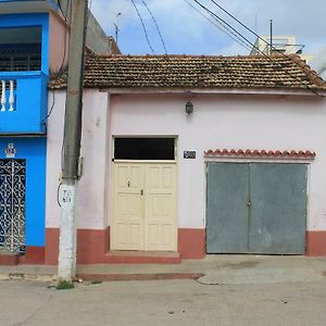 Hotel Hostal Mario Hernandez Trinidad La Popa Exterior photo