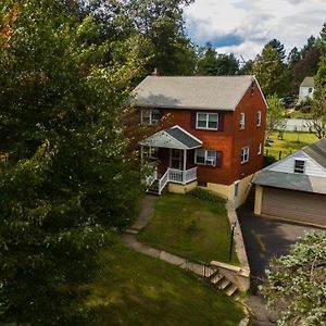 Vila Red Brick House Chalfont Exterior photo