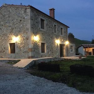 Vila Casa Rural Costalisa Abionzo Exterior photo