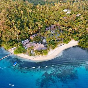 Hotel Fridays Puerto Galera Exterior photo